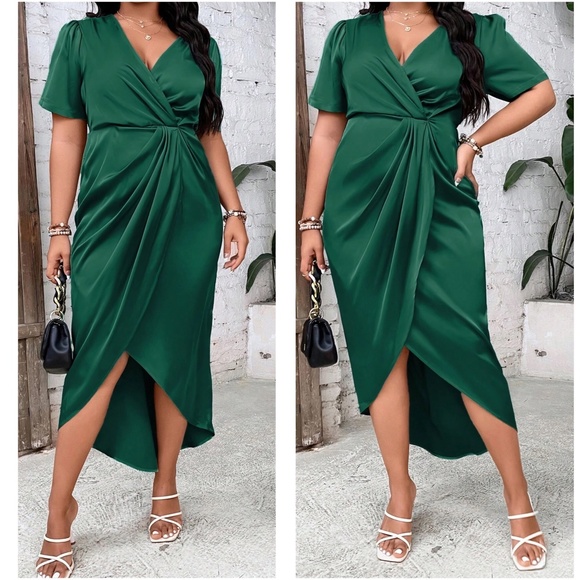 Luxe Surplice Short Sleeve Evening Party Dress - Picture 3 of 10